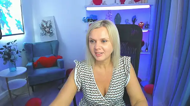 Snapshot of AgathaKlouin chatting on February 15, 2026, 3:07 am AgathaKlouin online show from February 15, 2026, 3:07 am