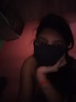 Snapshot of Hotty-Divya chatting on June 18, 2026, 9:14 am Hotty-Divya online show from June 18, 2026, 9:14 am