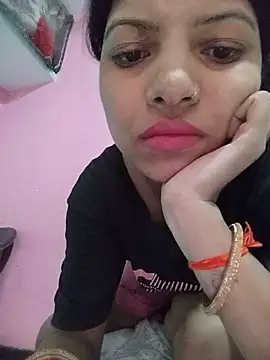 Hotty-Divya online show from May 23, 2026, 3:05 am