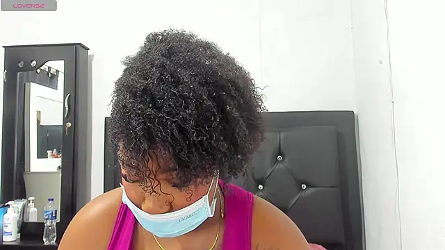 Natassha brown1 online show from October 3, 2025, 2:04 am