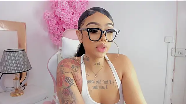 Mia Jansen online show from February 8, 2025, 8:21 pm