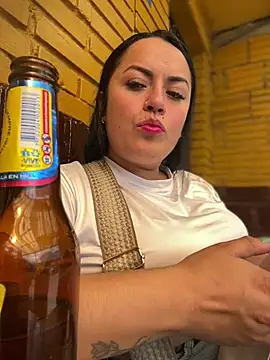 Lesly 10- online show from March 21, 2026, 8:13 pm