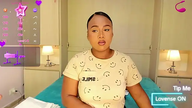 EmilyyStuart online show from February 2, 2026, 7:35 pm