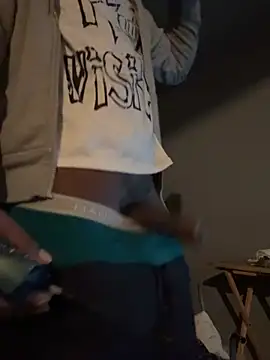 SluttyLyfe4L online show from February 6, 2026, 2:57 pm