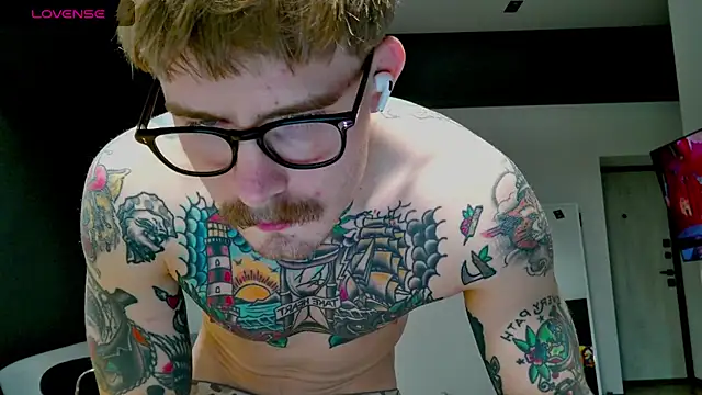 white King9999 online show from November 4, 2025, 1:26 pm