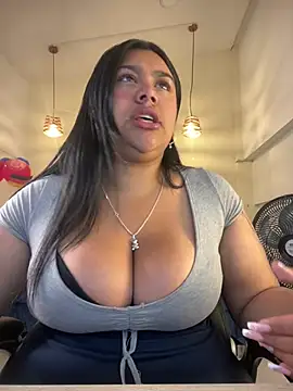Snapshot of _Dulcinea_1 chatting on July 1, 2026, 9:09 am Dulcinea 1 online show from July 1, 2026, 9:09 am