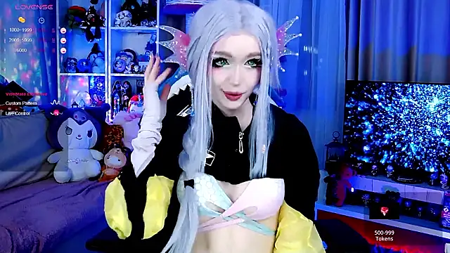 Snapshot of _Sparkland_ chatting on February 21, 2026, 9:06 pm Sparkland online show from February 21, 2026, 9:06 pm