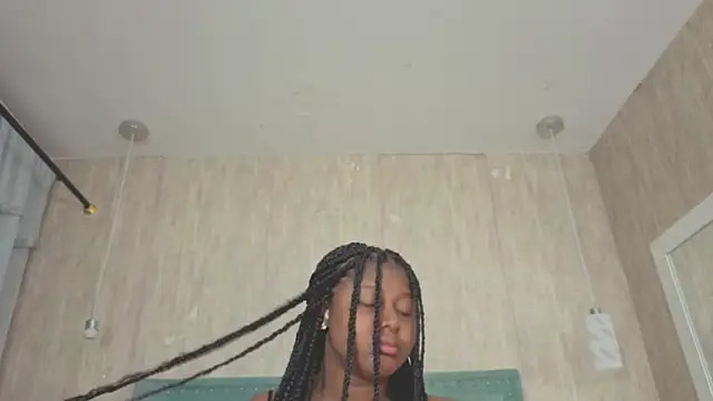Snapshot of Alexa_roussee chatting on September 29, 2025, 12:22 pm Alexa roussee online show from September 29, 2025, 12:22 pm