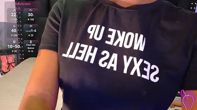 petitelittleebony online show from April 11, 2026, 3:14 am