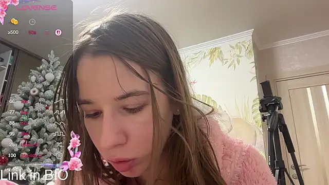 Snapshot of anna_kiss69 chatting on January 13, 2026, 8:13 pm anna kiss69 online show from January 13, 2026, 8:13 pm