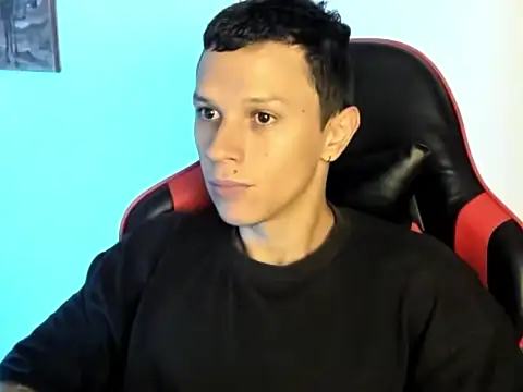 Snapshot of goodboy69l chatting on February 16, 2026, 12:48 pm goodboy69l online show from February 16, 2026, 12:48 pm