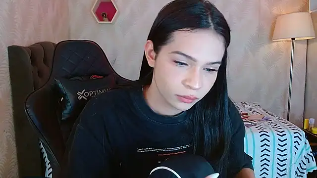 andy bell x online show from September 15, 2025, 6:03 am