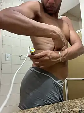 noahmarins online show from December 31, 2024, 2:51 am