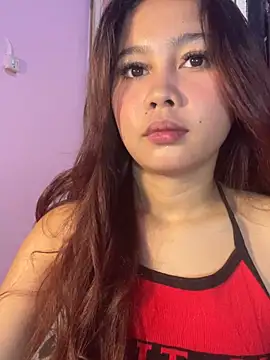 ursweet babygirl online show from April 11, 2026, 4:32 pm