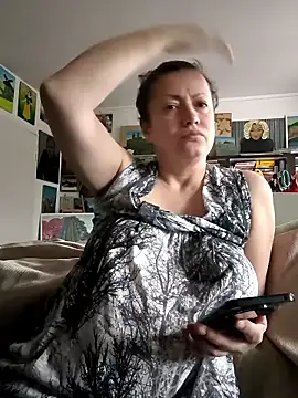 MariaAnaSunshine online show from January 9, 2026, 11:06 am