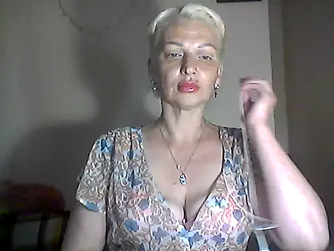 Snapshot of MaryJane441 chatting on June 25, 2026, 8:47 pm MaryJane441 online show from June 25, 2026, 8:47 pm