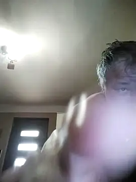 nudistu021 online show from March 7, 2026, 8:54 am