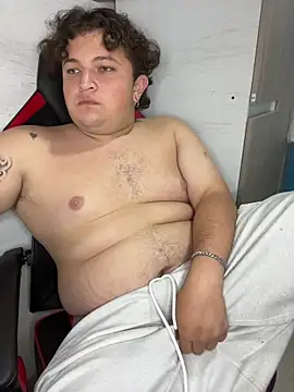 AndresChuboi online show from November 14, 2025, 2:48 am