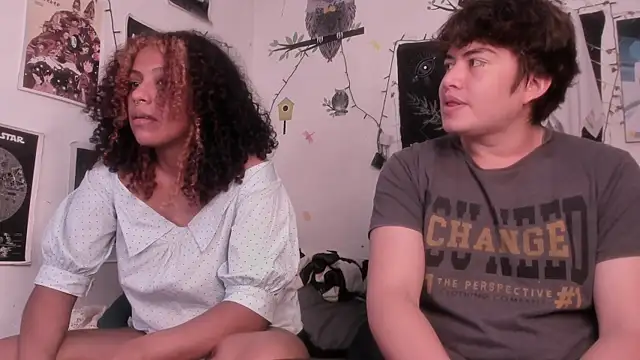 hothoneychile online show from December 17, 2025, 2:27 am