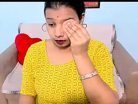 kendracox21 online show from February 6, 2026, 3:24 am