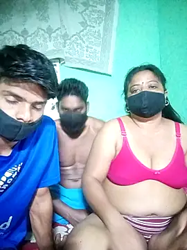 Group Of Lust online show from April 29, 2026, 6:14 pm