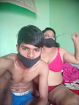 Group Of Lust online show from May 13, 2026, 6:53 am