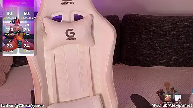 Snapshot of AlexaAimee chatting on March 4, 2026, 12:13 pm AlexaAimee online show from March 4, 2026, 12:13 pm