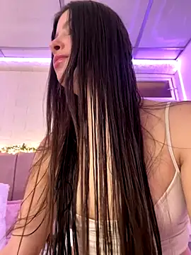 annaharper- online show from October 31, 2025, 7:32 pm