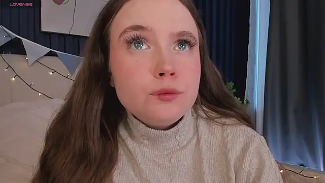 SunnyRisha online show from March 18, 2025, 5:45 am