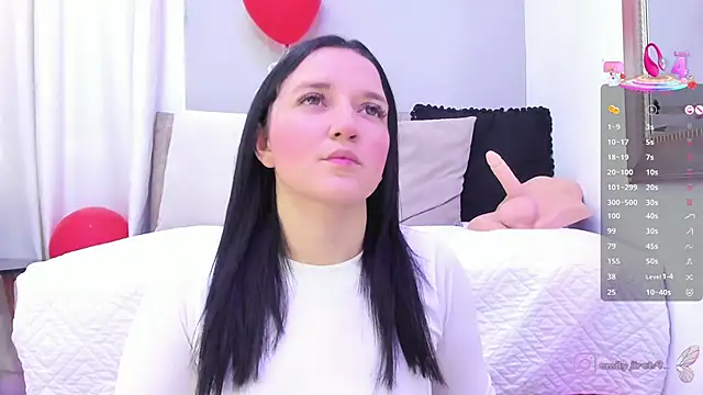 Snapshot of _EmilyJireh_ chatting on February 16, 2026, 5:55 pm EmilyJireh online show from February 16, 2026, 5:55 pm