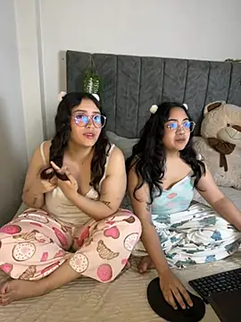 maddie-and-chelsea- online show from February 4, 2026, 6:47 pm