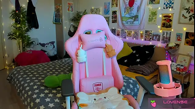 Sunny Elly online show from April 2, 2026, 8:32 am