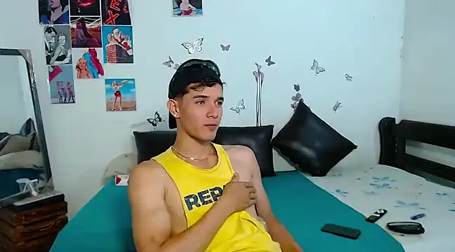 cristofer 988 online show from February 22, 2025, 1:44 am