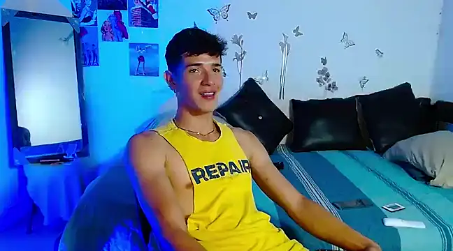 cristofer 988 online show from March 12, 2025, 1:36 am