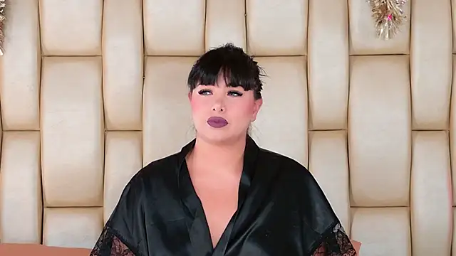 Snapshot of Alexa_Miss chatting on December 15, 2025, 8:03 pm Alexa Miss online show from December 15, 2025, 8:03 pm