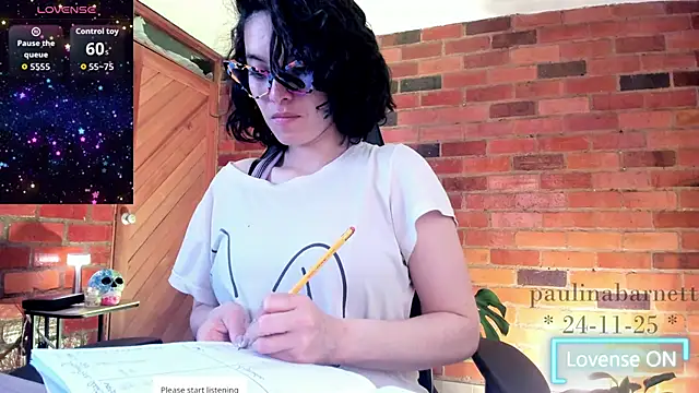 Snapshot of paulinabarnett- chatting on November 25, 2025, 4:46 am paulinabarnett- online show from November 25, 2025, 4:46 am