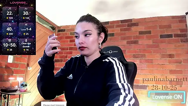 Snapshot of paulinabarnett- chatting on October 28, 2025, 2:16 pm paulinabarnett- online show from October 28, 2025, 2:16 pm