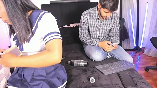 -soulmate-s online show from January 14, 2026, 1:26 pm