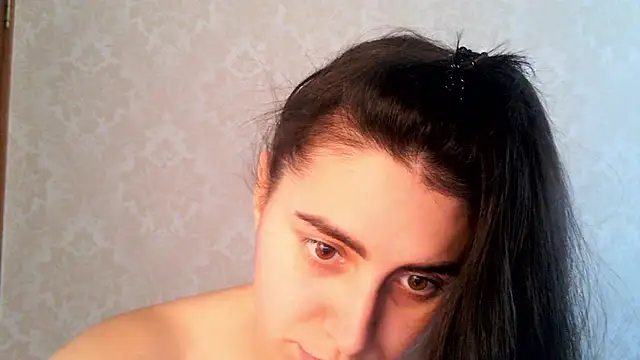 Snapshot of Kashtanka_ chatting on October 29, 2025, 7:51 am Kashtanka online show from October 29, 2025, 7:51 am