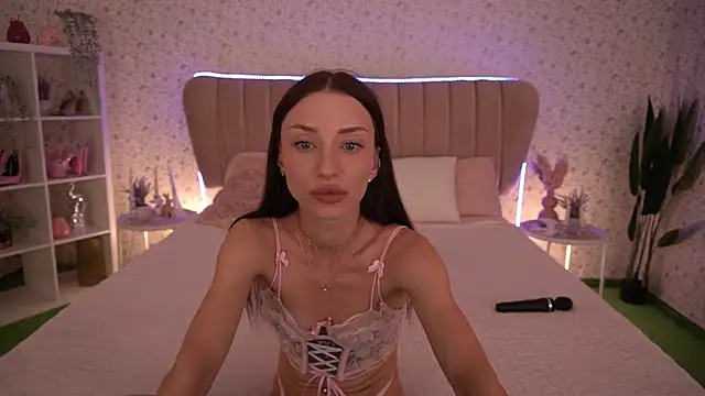 Alice Arwen online show from June 5, 2026, 1:39 pm
