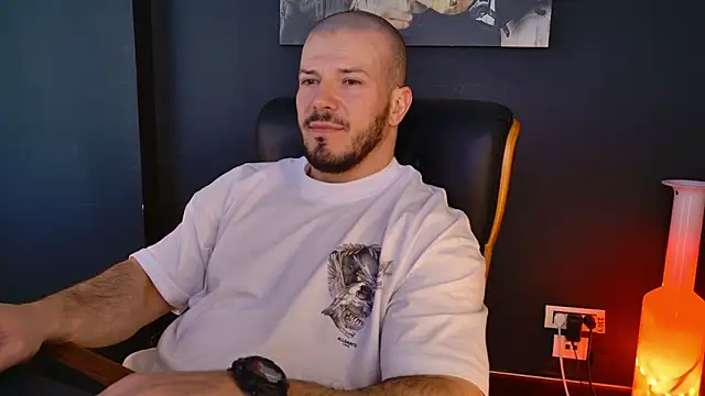 AngeloEric online show from February 4, 2026, 11:05 am