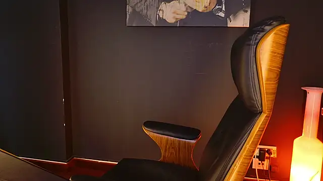 AngeloEric online show from February 6, 2026, 11:17 am