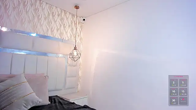 im gaby  online show from March 21, 2025, 1:23 pm