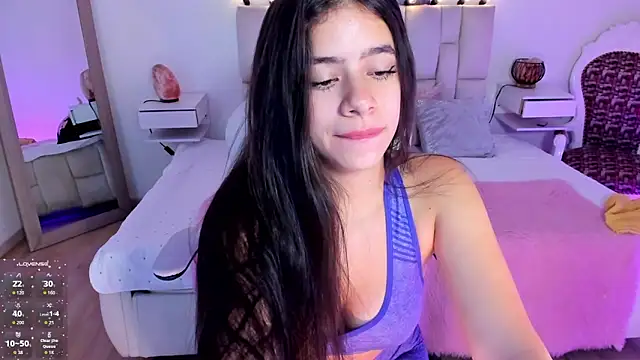 zoe turnner 18 online show from September 10, 2025, 11:31 am