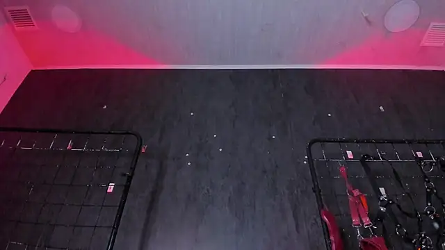 Carolina Arias online show from October 25, 2025, 8:09 pm