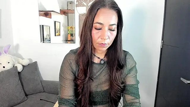 Snapshot of electra_hunt chatting on March 25, 2026, 12:11 am electra hunt online show from March 25, 2026, 12:11 am