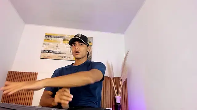 zander 2120 online show from March 4, 2026, 1:19 pm