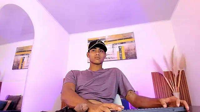 zander 2120 online show from April 10, 2026, 1:07 pm