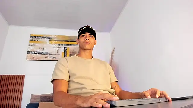 Snapshot of zander_2120 chatting on February 19, 2026, 1:30 pm zander 2120 online show from February 19, 2026, 1:30 pm