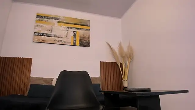 zander 2120 online show from September 28, 2025, 1:18 pm